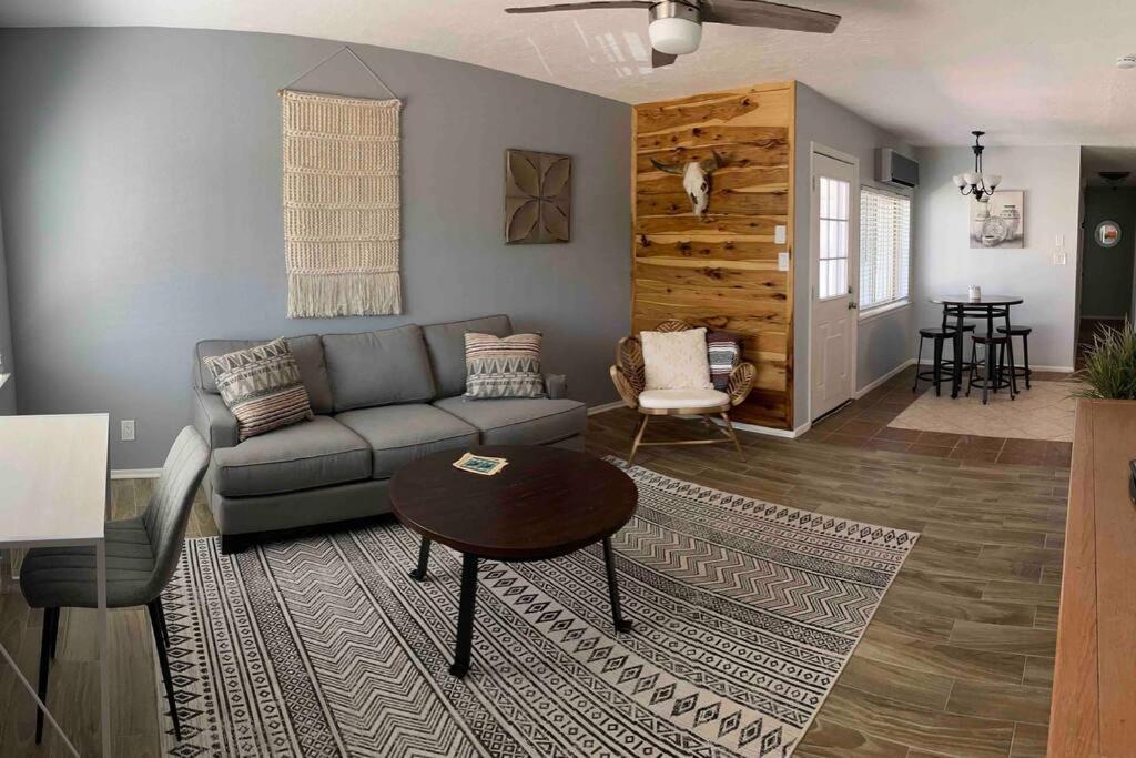 Comfy, Contemporary Quiet Retreat Vacation Home With Views Albuquerque Exterior foto